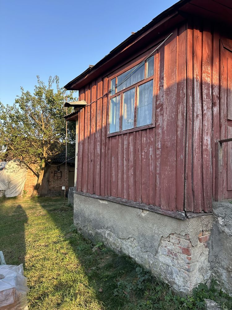 Продам половину будинку