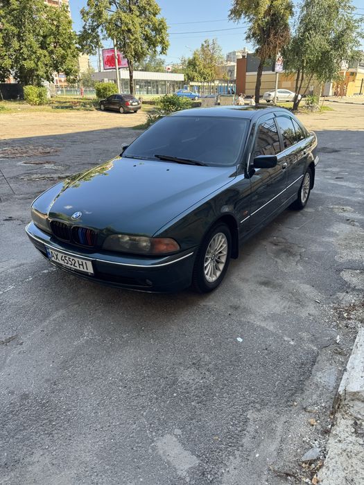 Bmw e39 520i (бмв)