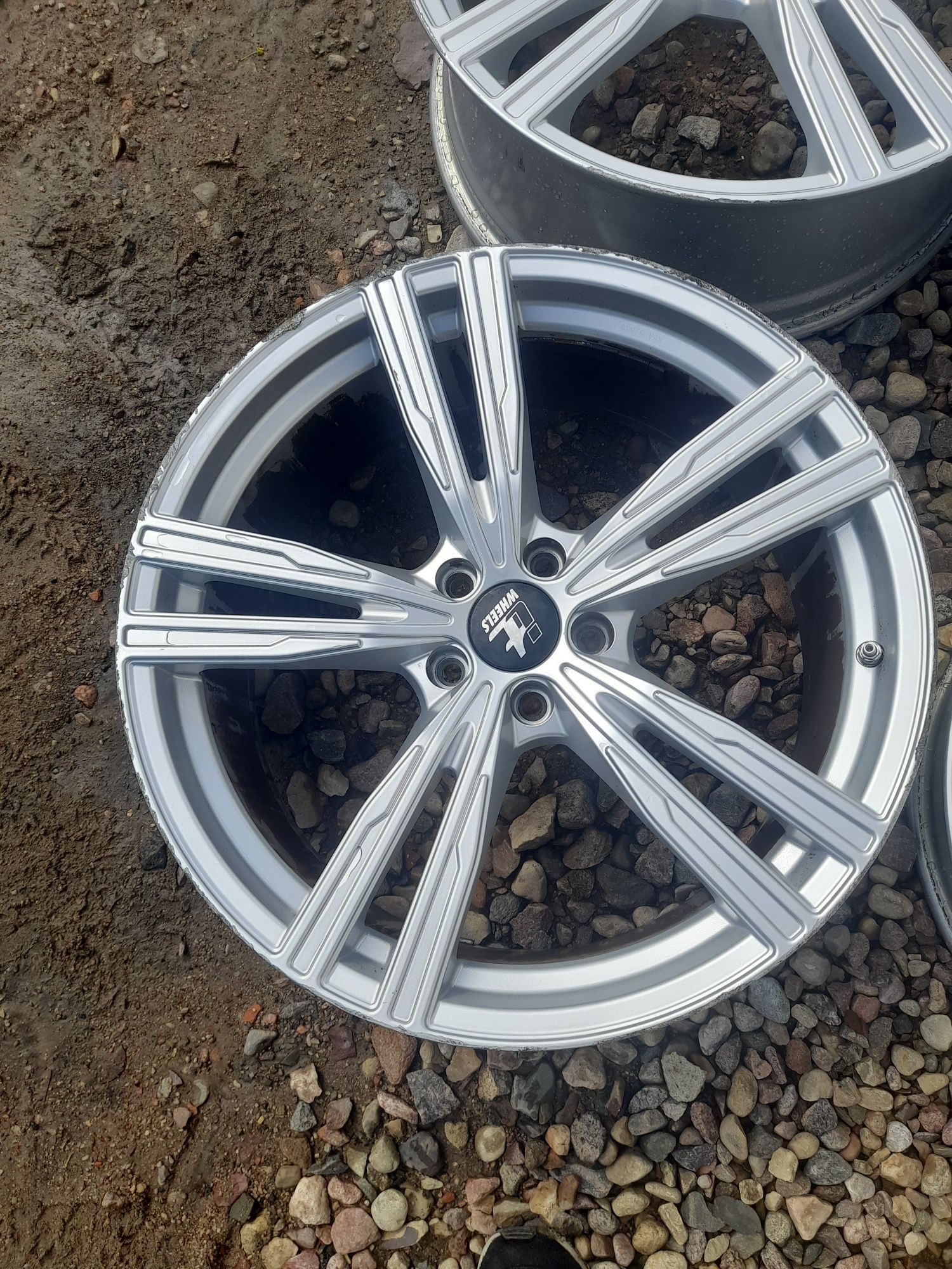 Alufelgi Audi VW 5x112 20 cali