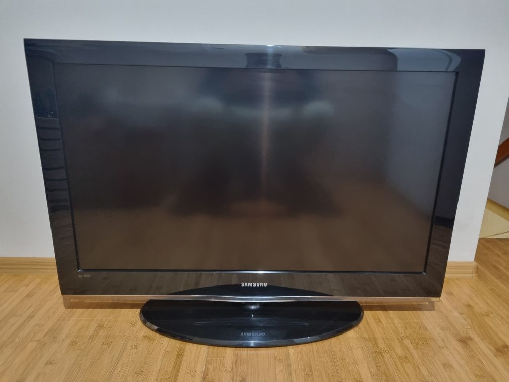 Telewizor 40 cali  Samsung LE40A551P2R
