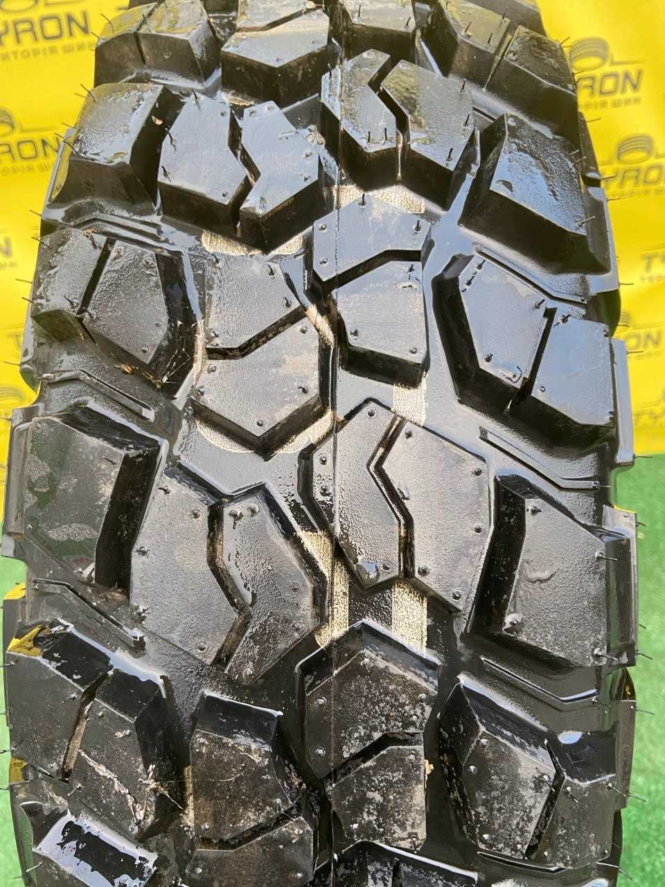 Шини нові 245/75/16 BFGOODRICH MUD-TERRAIN T/A 120Q