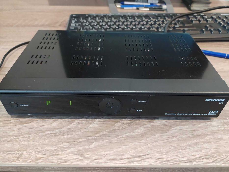 Спутниковый тюнер OpenBox S1