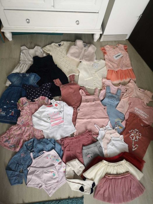 Paka 86-92 sukienki koszulki tshirt spódniczki tiul szefowa tatuś mówi