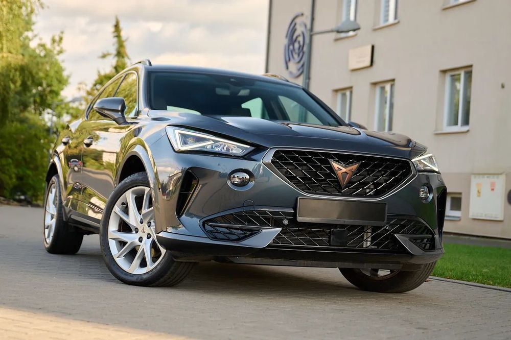 Cupra Formentor bezwypakowy - el klapa - led - kamera- nawigacja - gniazdko - ambiente