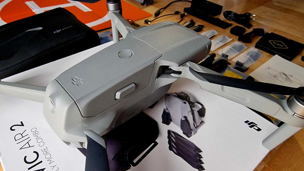 Dji Air 2 Fly More Combo plus dodatki, FCC, NFZ