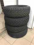 комплект зимней резины TIGAR 185/60R15 почти новая пробег 100км