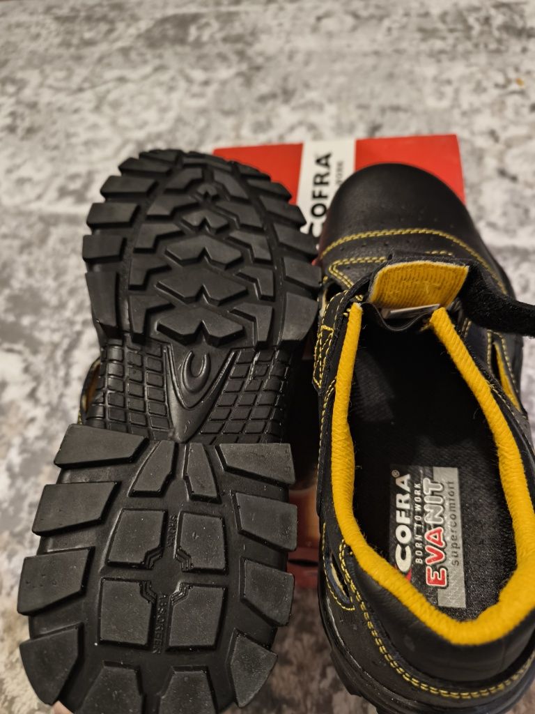 NOWE Buty robocze COFRA rozmiar 42  model New Don S1 P Src