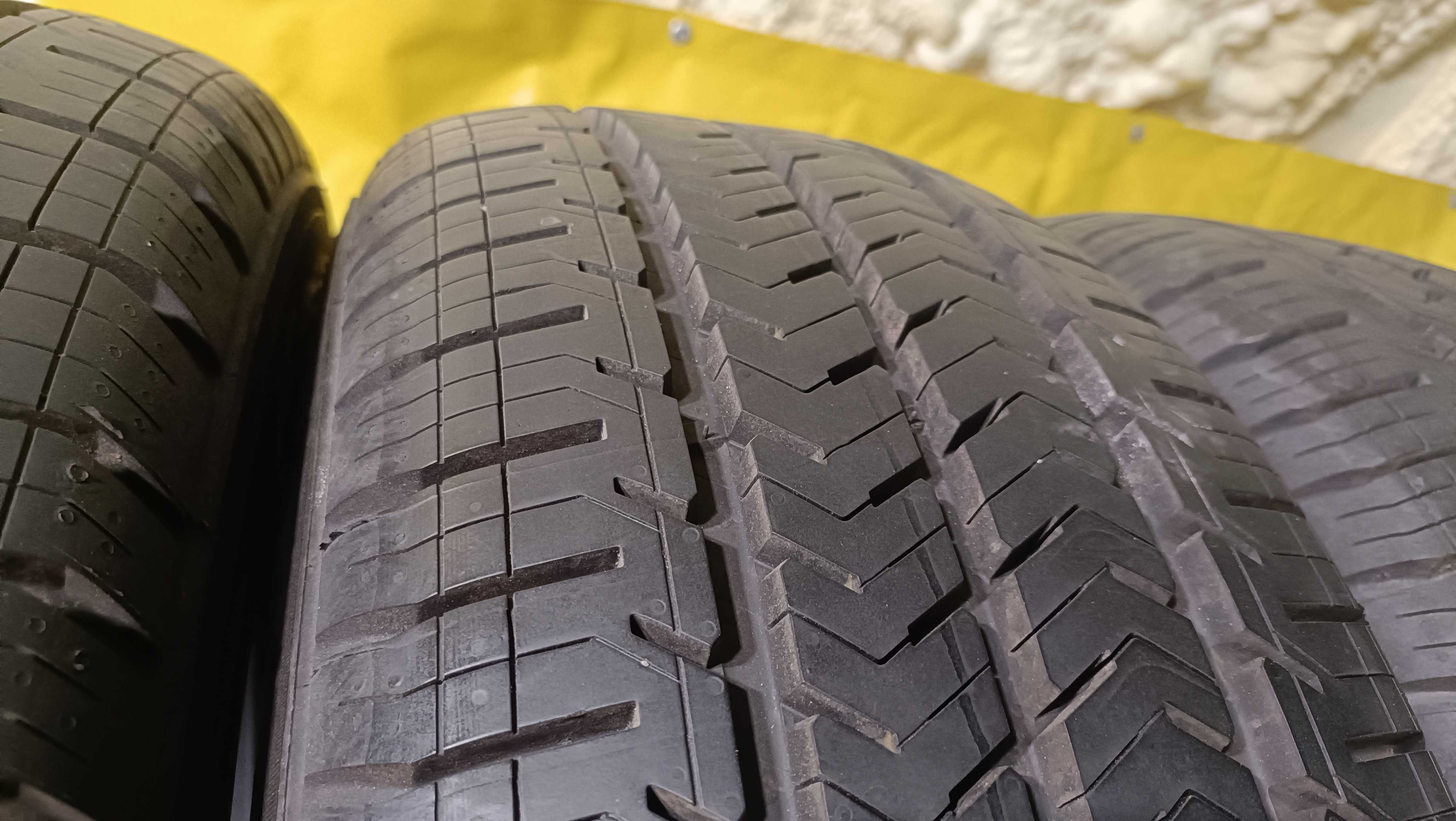 Opony 215/60R17C Michelin Agilis