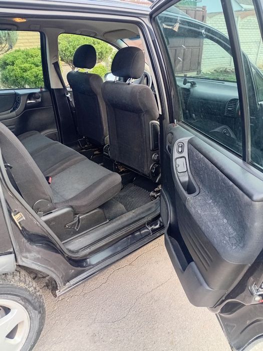 Продам Opel Zafira A 1.8 Гбо 7 місць