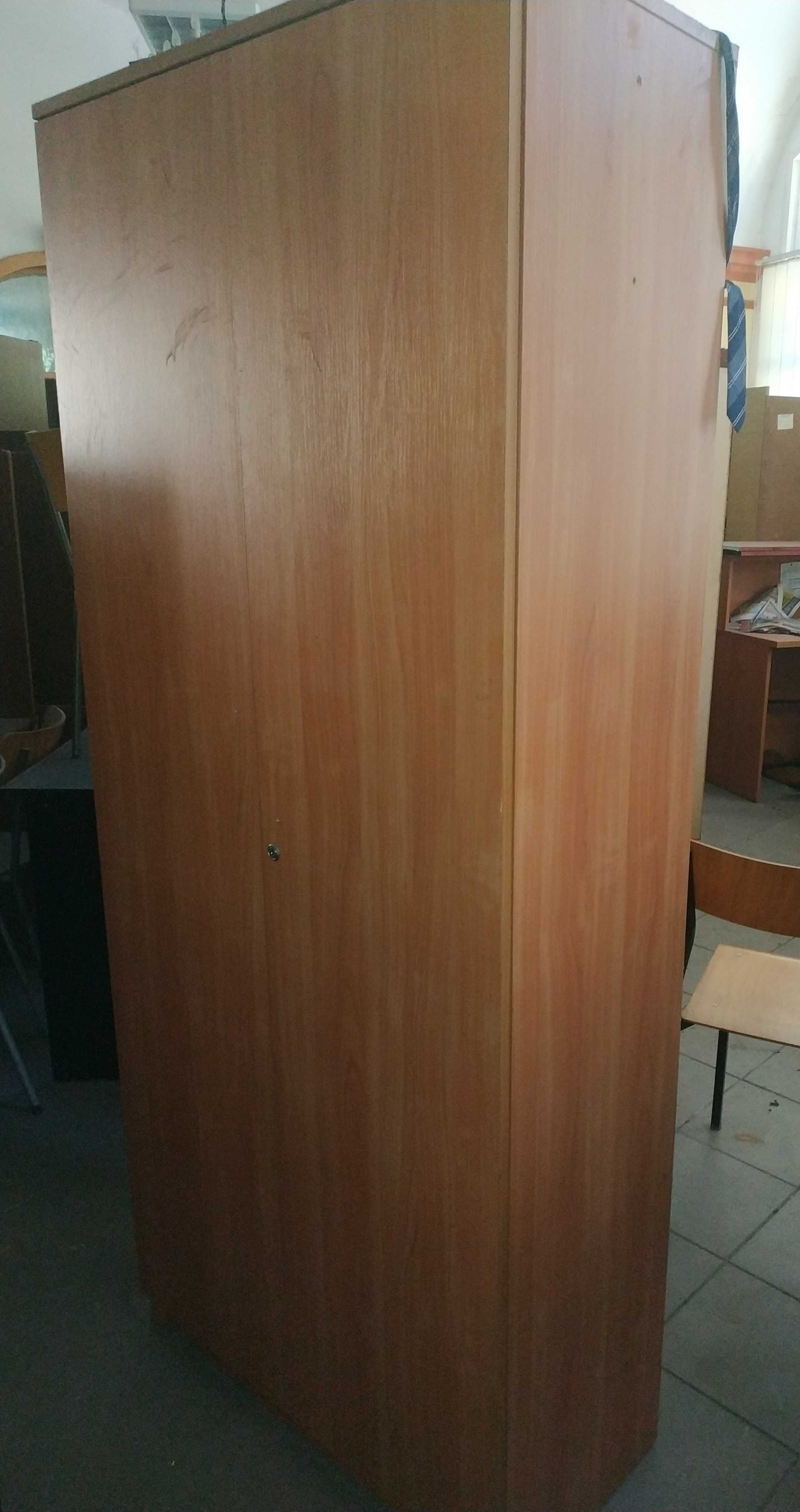 Szafa 40 w dobrym stanie