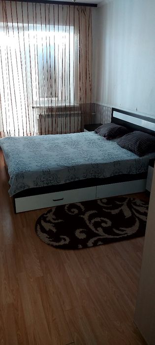 Сдаётся посуточно и почасово 2 ком квартира  Хортицкий р-н ( Бабурка)