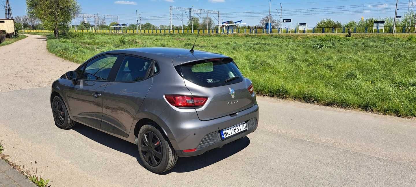 Renault Clio 1,2 benzyna  16V  clim navi prze. 87 tys serwis