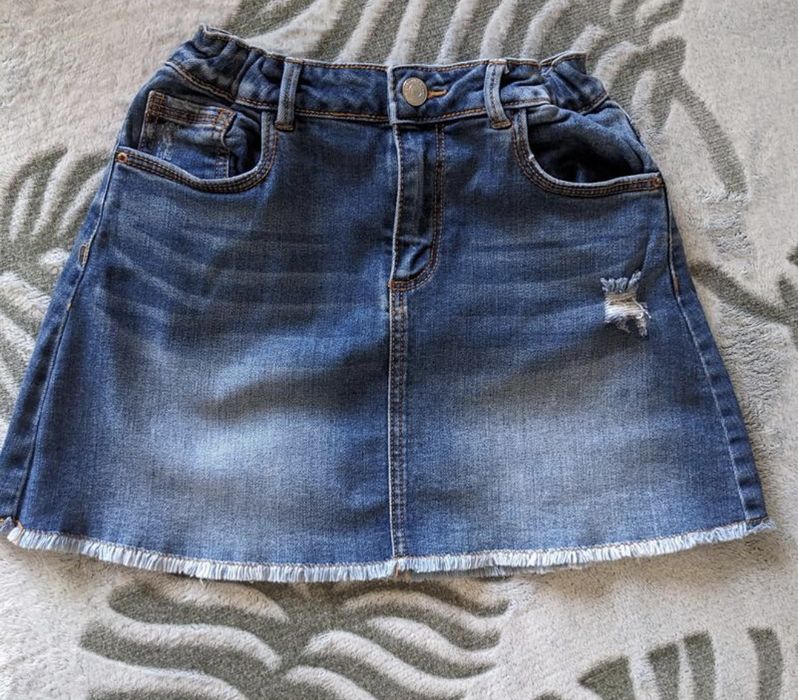 Юбка ZARA синього кольору