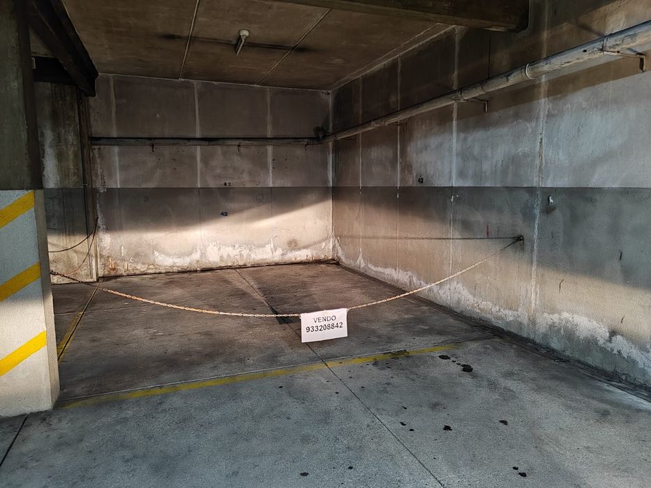 Lugar de Garagem 2 Carros