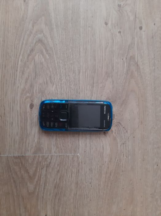 Nokia 5130 под замену дисплея и корпуса