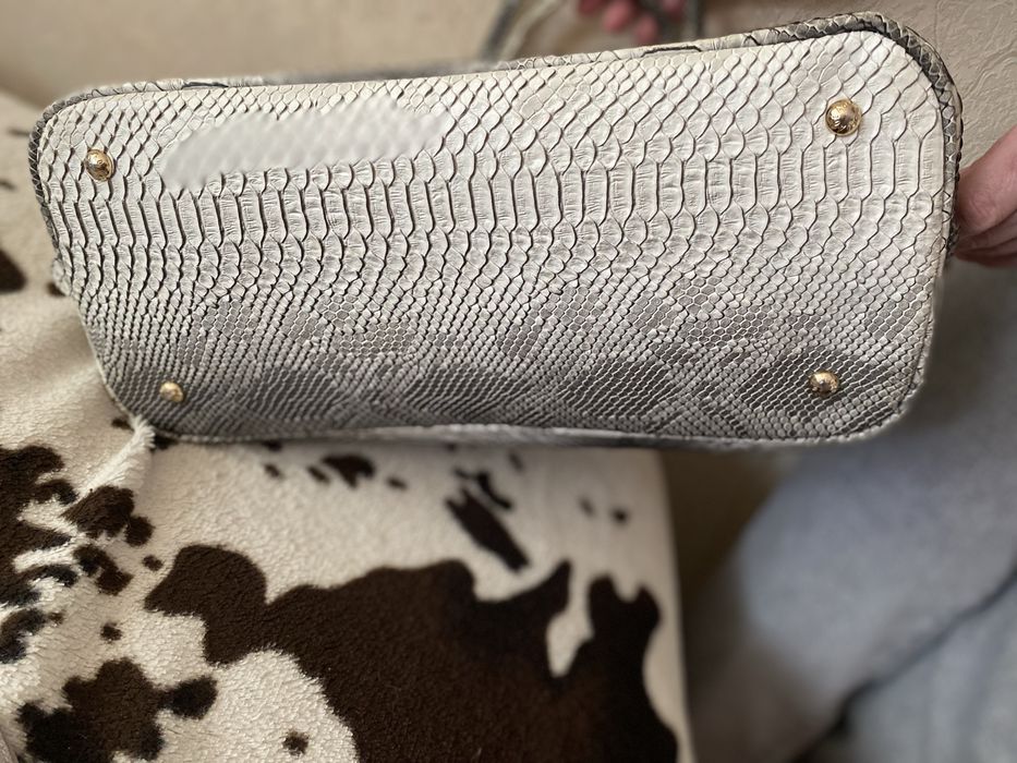 Продам жіночу сумку