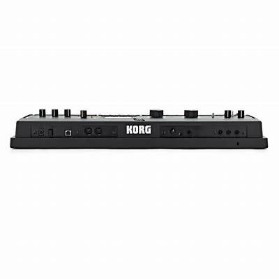 Synth Microkorg XL como novo