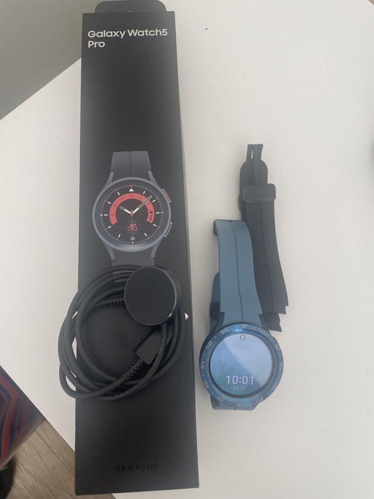Zegarek Samsung Galaxy Watch 5 Pro 45 mm LTE Czarny