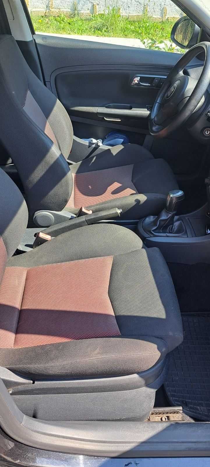 Автомобіль Сеат Ібіца / Seat Ibiza