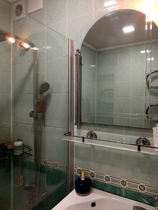 Оренда 2-х кім квартури посуточно , горняцкий