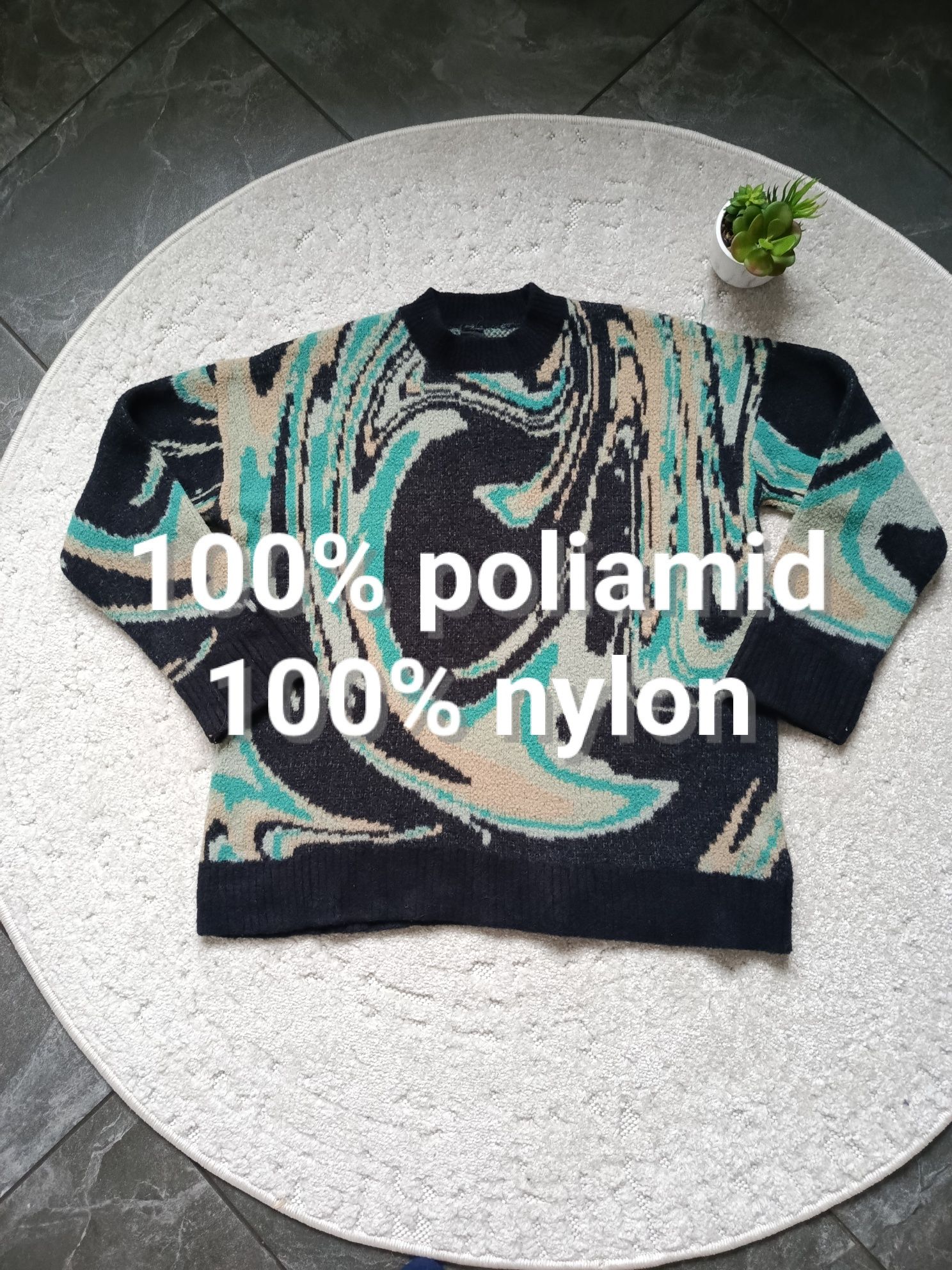 Unikalny sweter oversize z abstrakcyjnym wzorem - Urban Outfitters ,XL