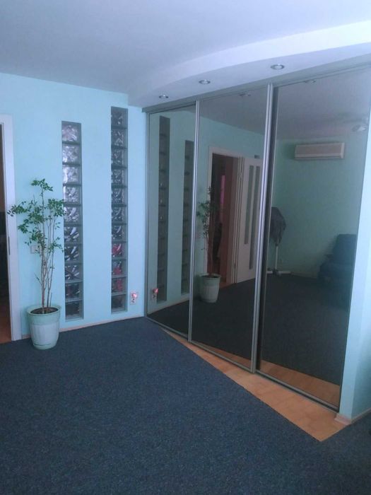 Просторная отдельная комната (28 м²) в квартире от собственника(!)