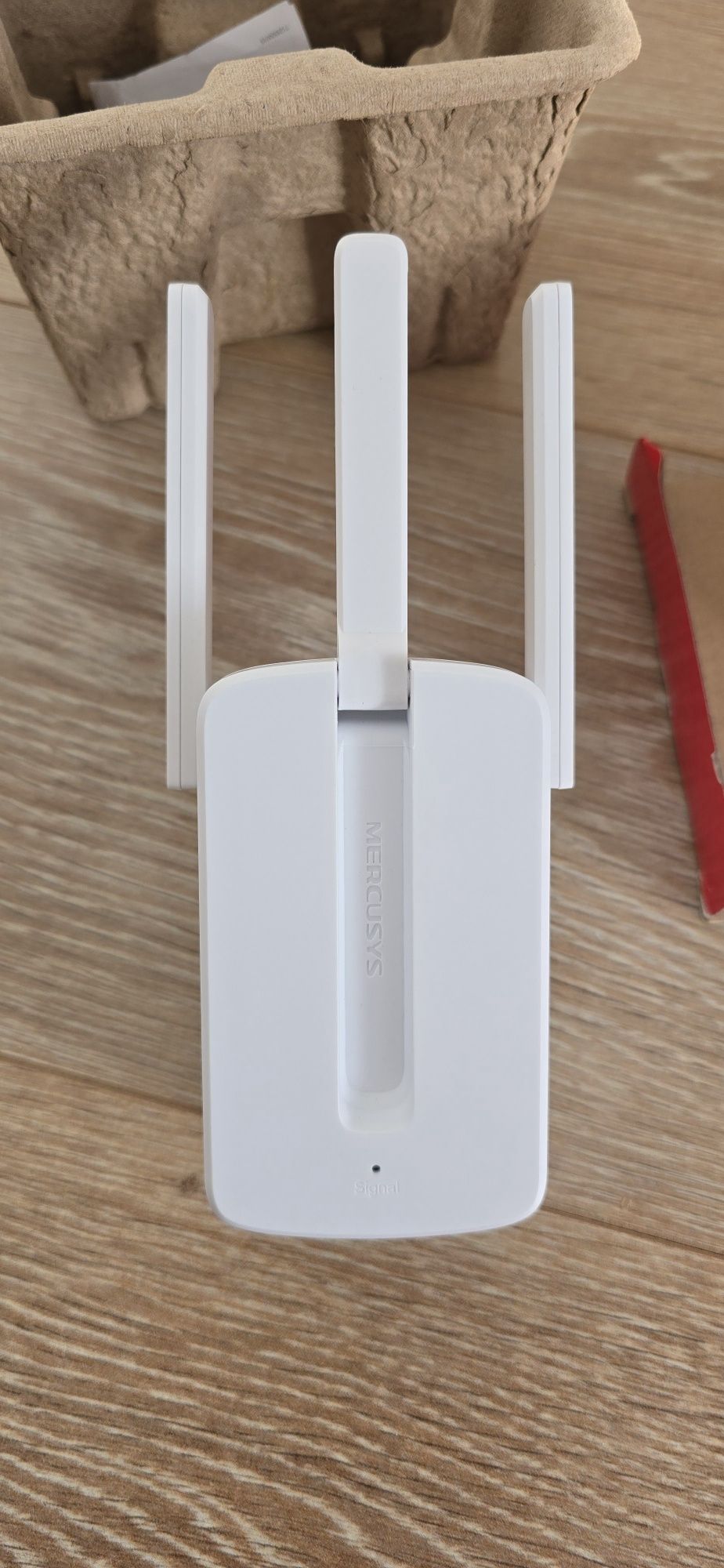 Усилитель ретранслятор репитер WiFi Mercusys MW300RE 300Mbps