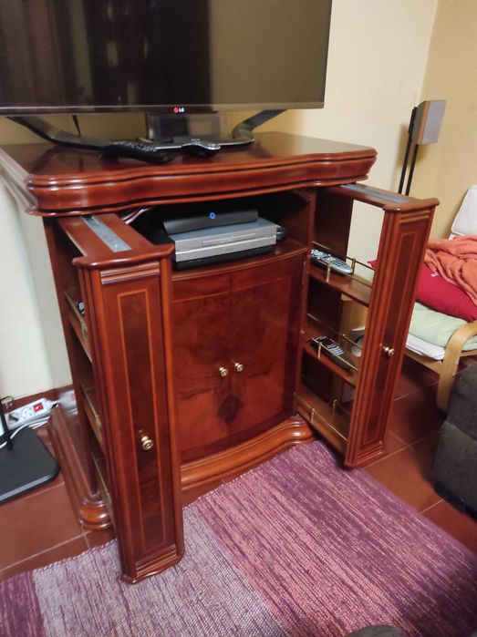 Movel TV Bar de Carvalho