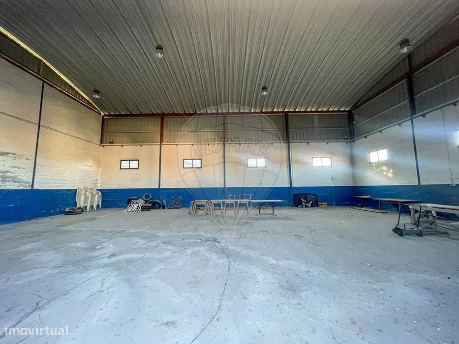 Armazém T0 para venda