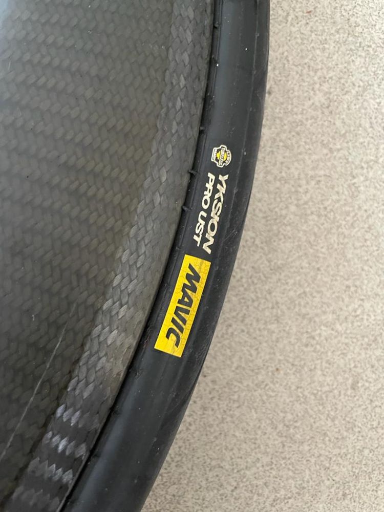 Koło przód Mavic Carbon SL opona