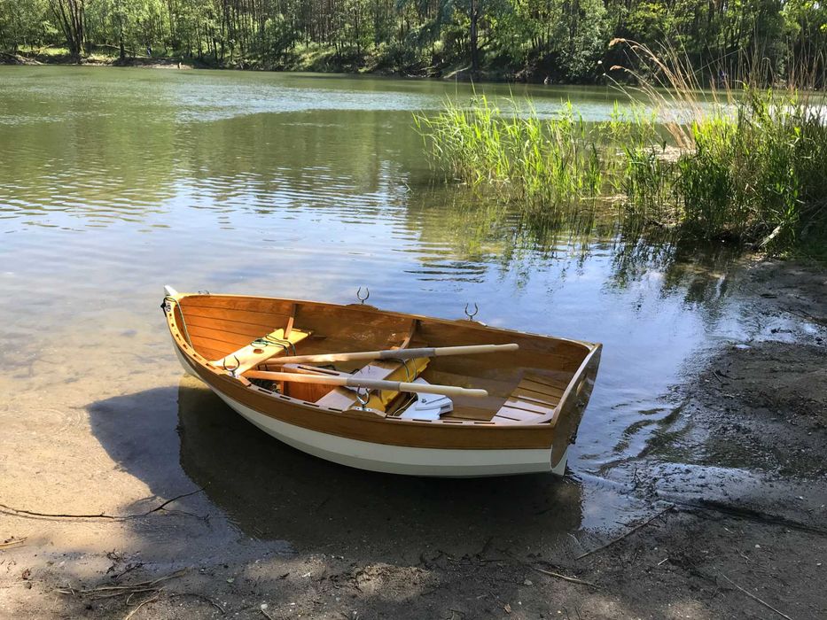 Łódź wiosłowa, ręcznie robiona, drewniana 250x135 cm, PREMIUM