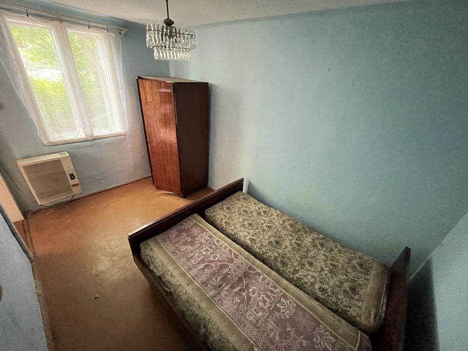 Продається будинок 100м.Крихівці.Комунікації.Центр.Школа.Садок.Місто