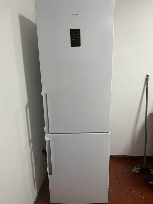 Frigorifico combinado Samsung com garantia