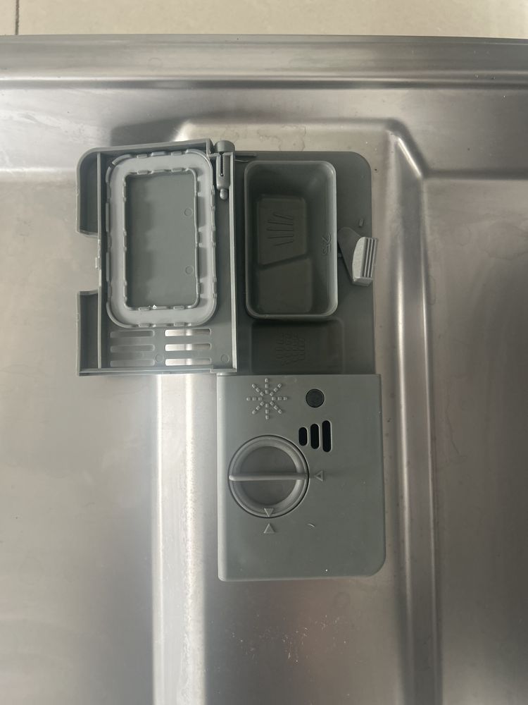 Zmywarka Amica ZIM 646 E