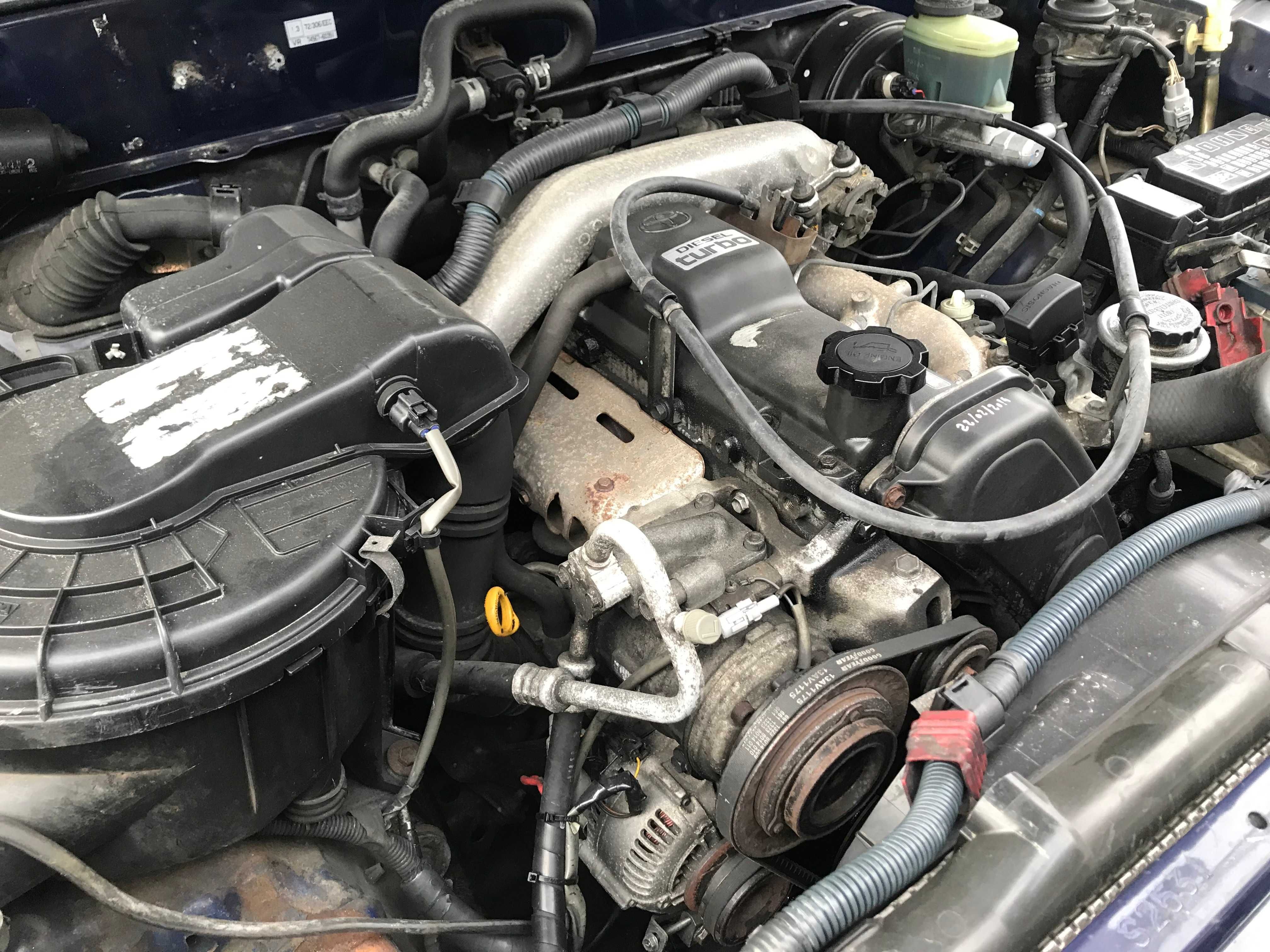 land cruiser 90/95 - kompletny silnik 3,0 KZT-E  jeszcze w aucie