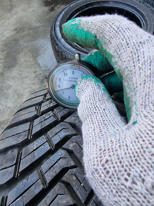 Opony 2 szt. 165/65/15 2023 r. Continental AllSeasonContact 7,5 mm