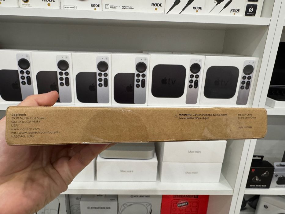 Клавіатура Logitech Combo Touch iPad Pro 11" M4 Graphite 920-012831 61