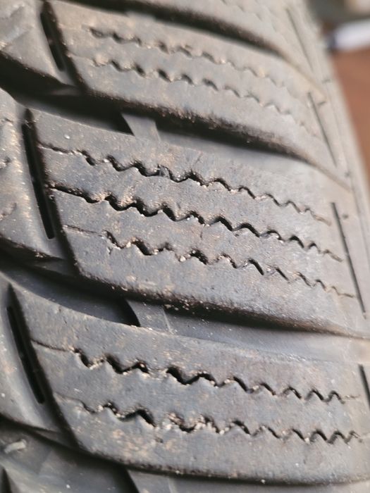 Alufelgi z oponami zimowymi Ford S-Max