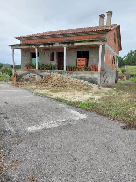 Moradia t3,  para quem quer o descanso
