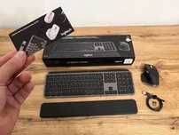 Logitech MX Keys + MX Master 3 | Комплект з підставкою і килимком