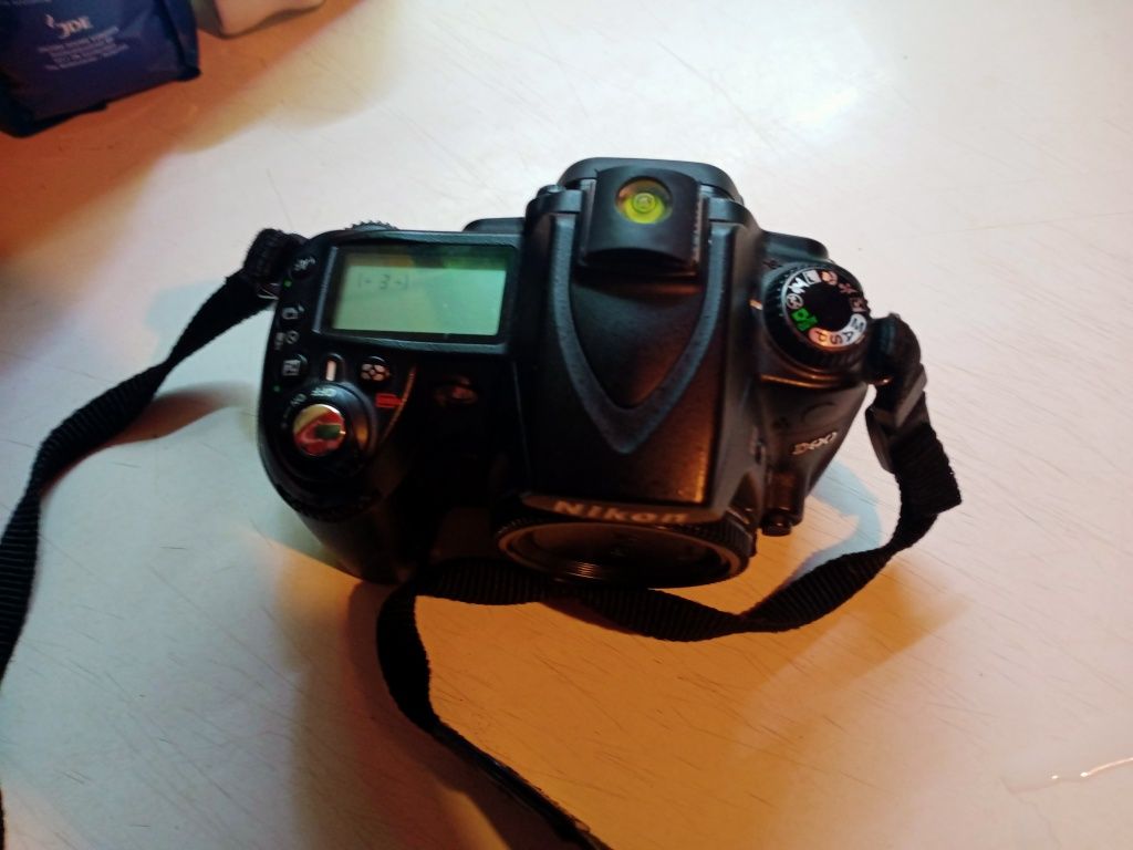 Aparat Nikon D90