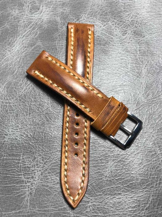 Шкiряний ремiнець для  годинника. З якісной шкіри. Ручна робота