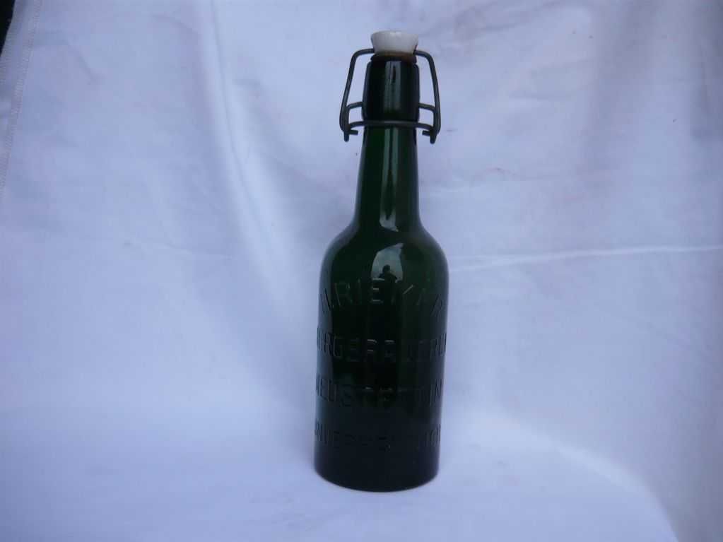 butelka butelki Szczecinek/Neustettin, przedwojenna, II wojna światowa
