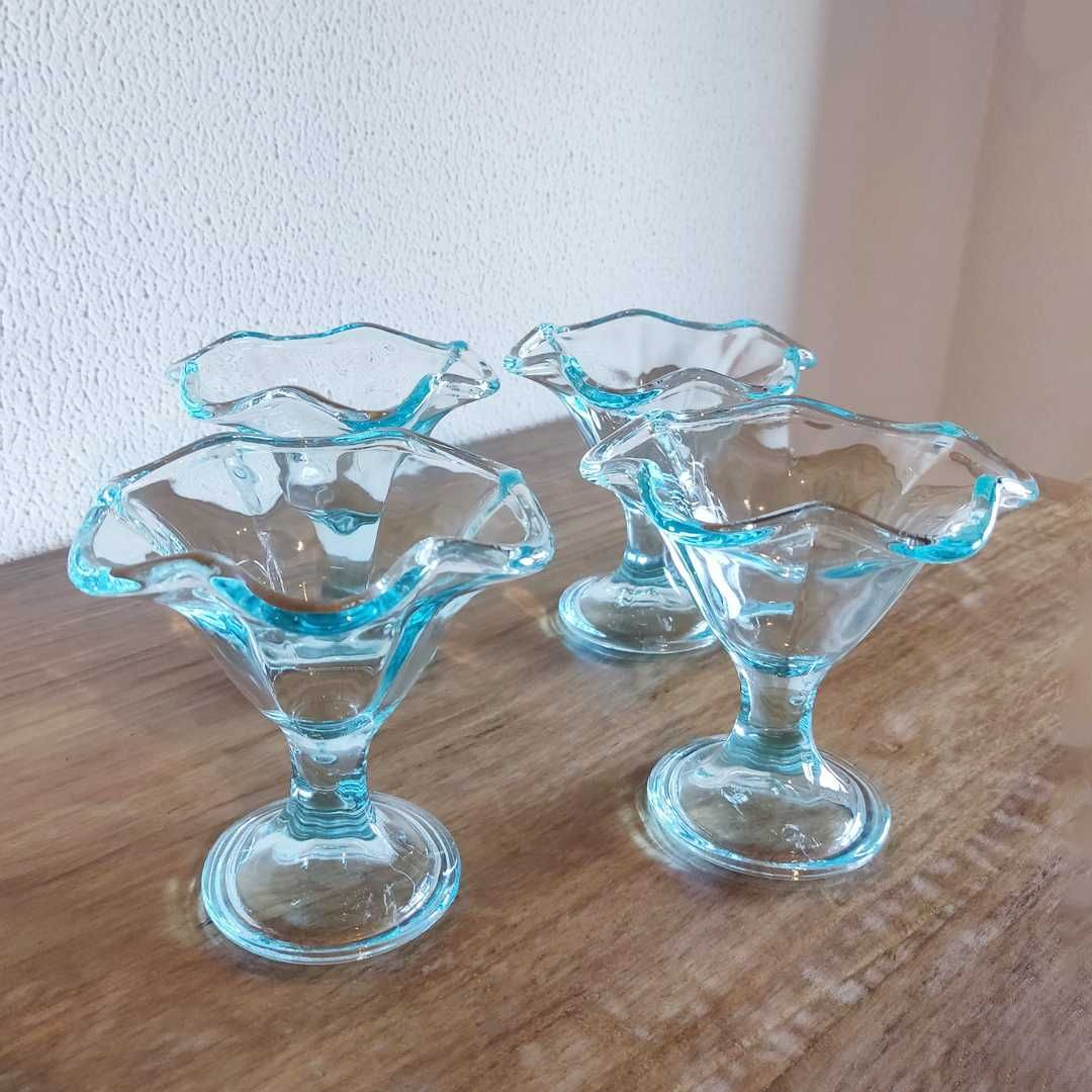 Conjunto de 4 taças em vidro