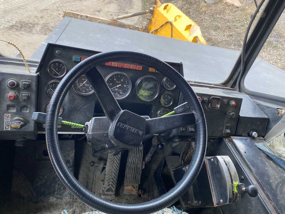 Продам Белаз 75473 ( Двигун Kamens ) Терміновий продаж