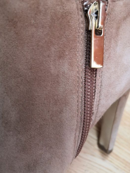 Черивички Banana Republic, устілка 25,5 см