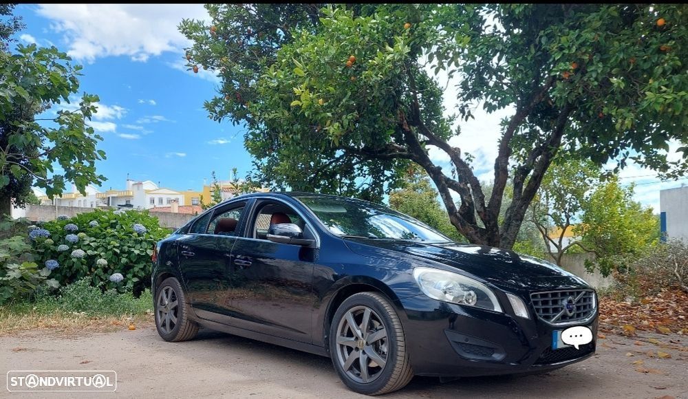 Volvo s60 2.0 D3 estofos em pele