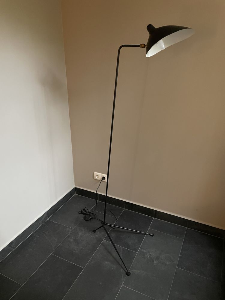 Lampa metalowa stojąca