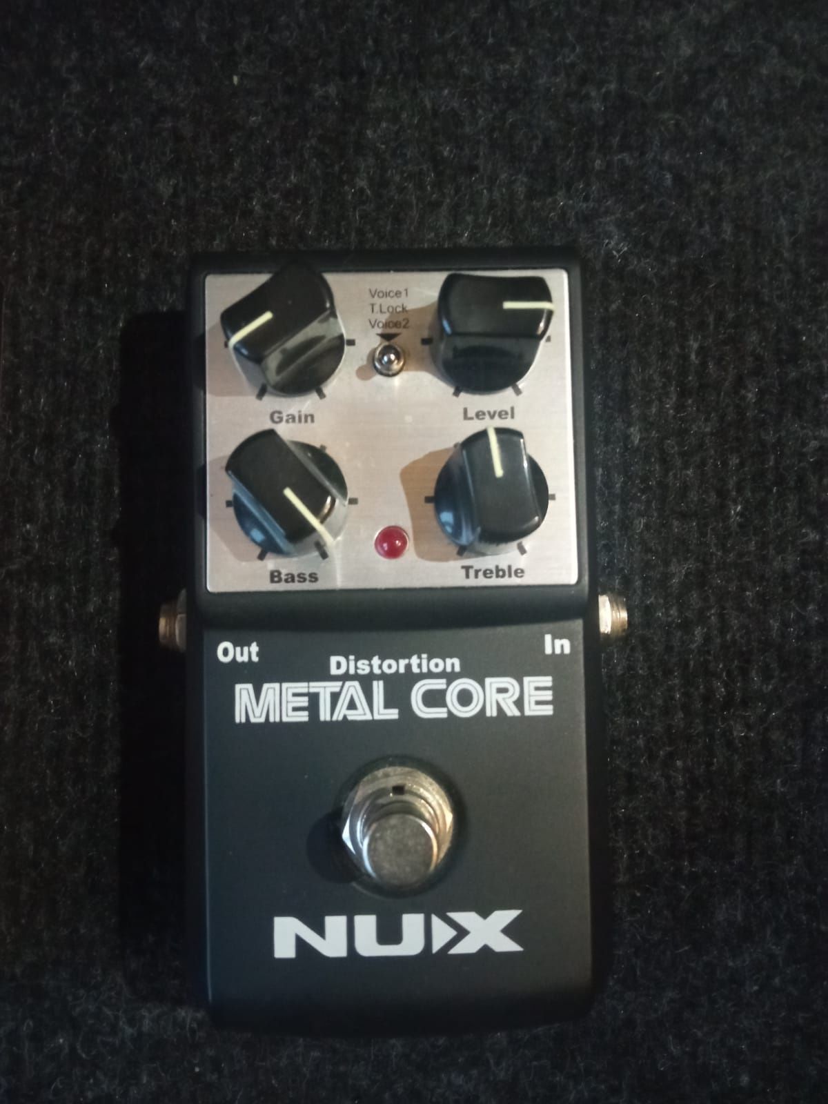 Efekt gitarowy NUX METAL CORE
