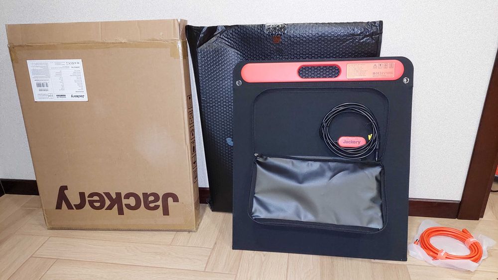 Комплект Зарядна станція Jackery 500 + сонячна панель SolarSaga100 + к